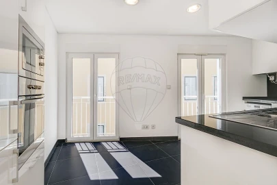 Apartamento T2 para Venda em Misericórdia