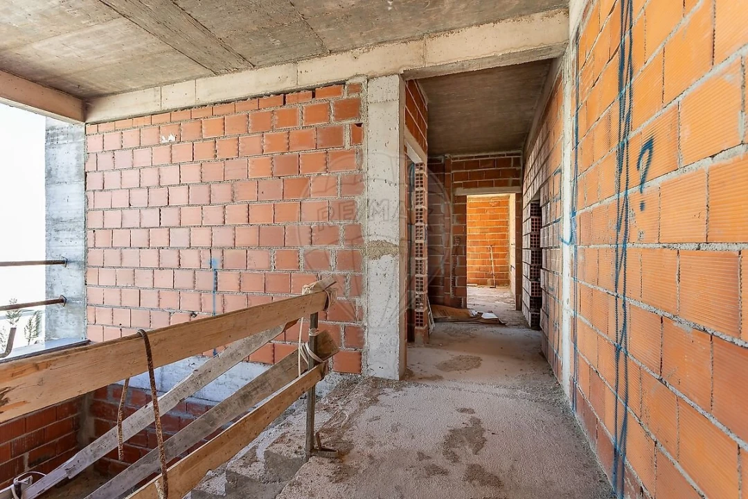 Moradia T4 para Venda em Carcavelos e Parede Foto 23