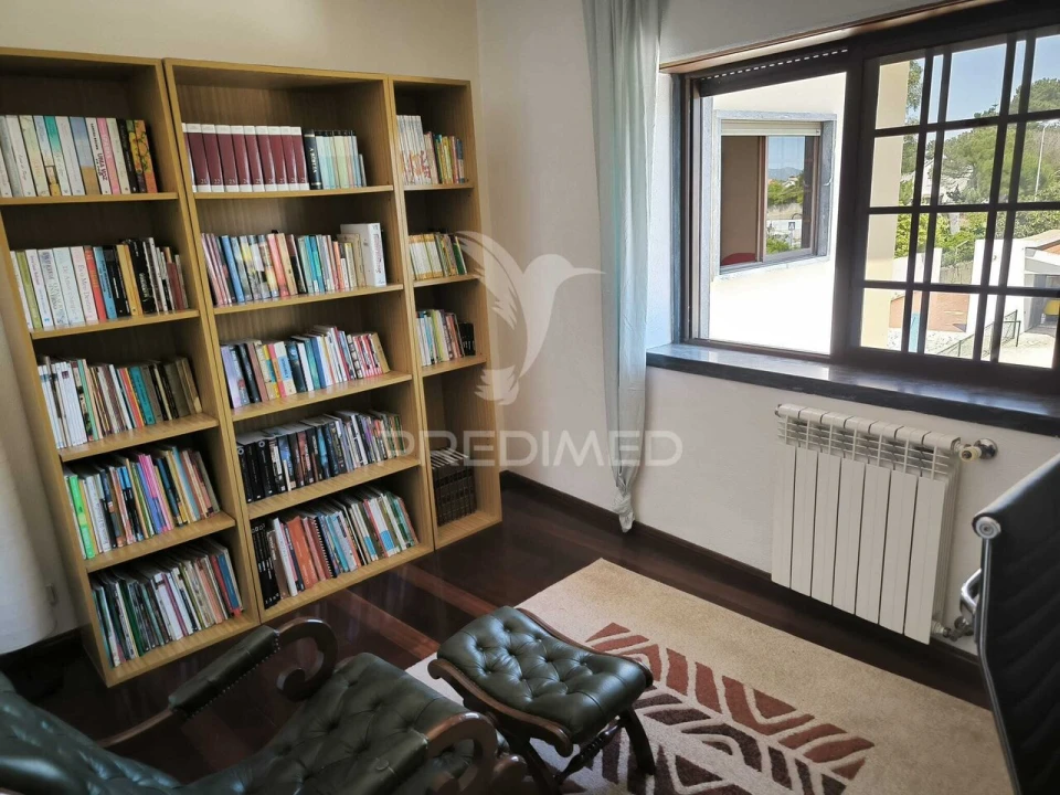 Moradia T4 para Venda em Quinta do Conde Foto 20