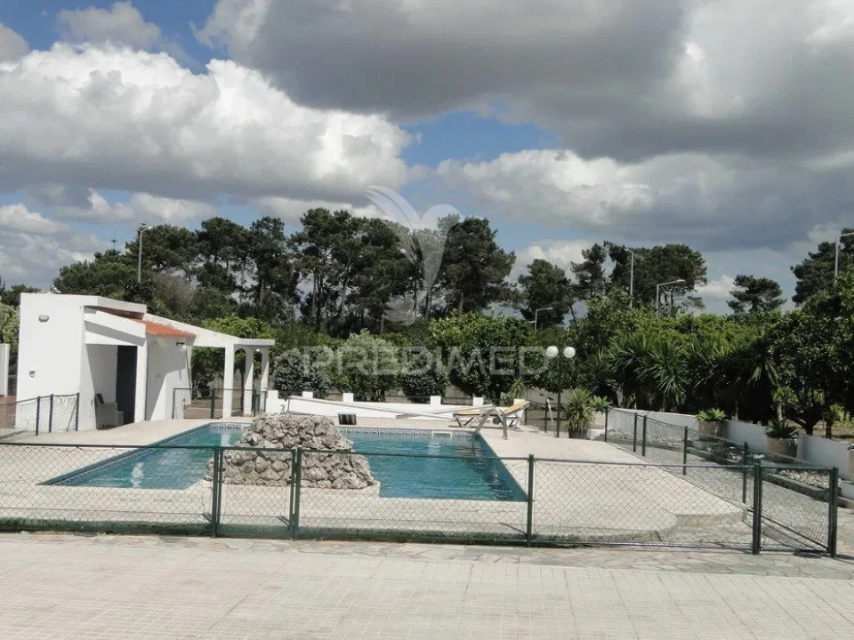 Moradia T4 para Venda em Quinta do Conde Foto 5