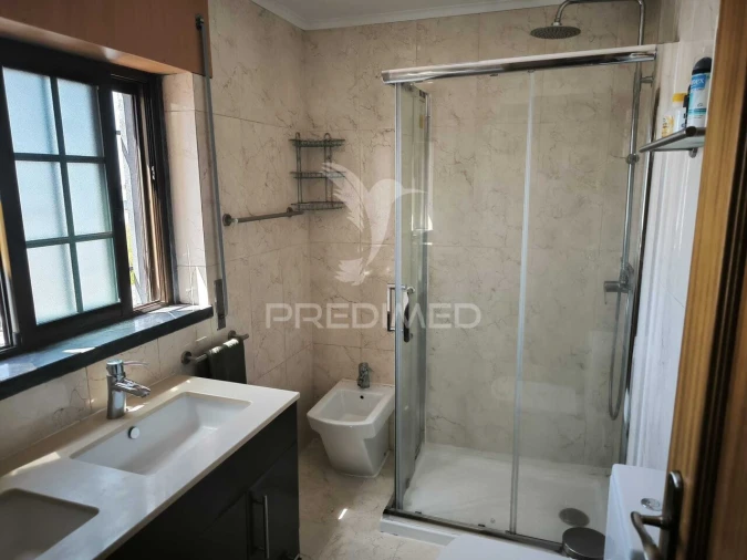 Moradia T4 para Venda em Quinta do Conde Foto 23