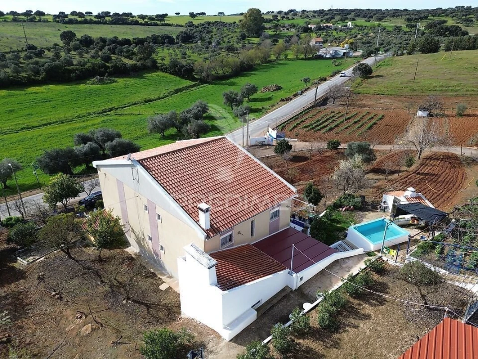 Moradia T5 para Venda em Caia, São Pedro e Alcáçova Foto 10