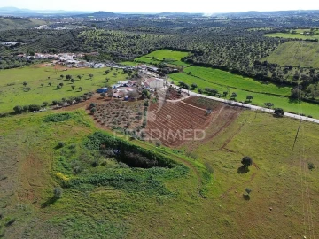 Moradia T5 para Venda em Caia, São Pedro e Alcáçova