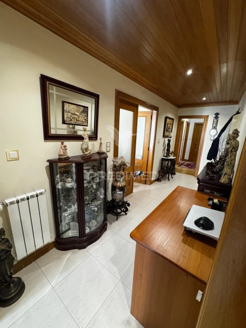 Apartamento T2 para Venda em Mina de Água