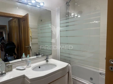 Apartamento T2 para Venda em Mina de Água
