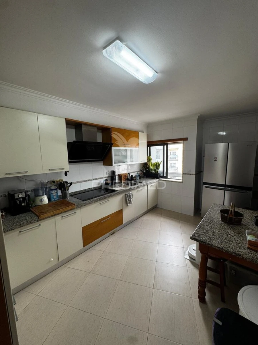 Apartamento T2 para Venda em Mina de Água Foto 8