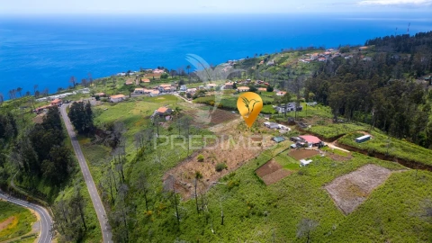 Terreno para Venda em Fajã da Ovelha