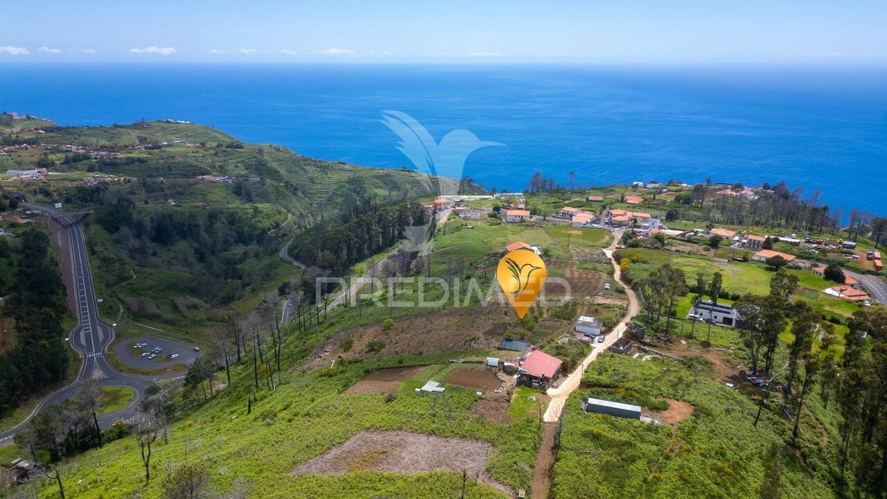 Terreno para Venda em Fajã da Ovelha Foto 6
