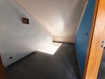 Apartamento T3 para Venda em Seixal, Arrentela e Aldeia de Paio Pires