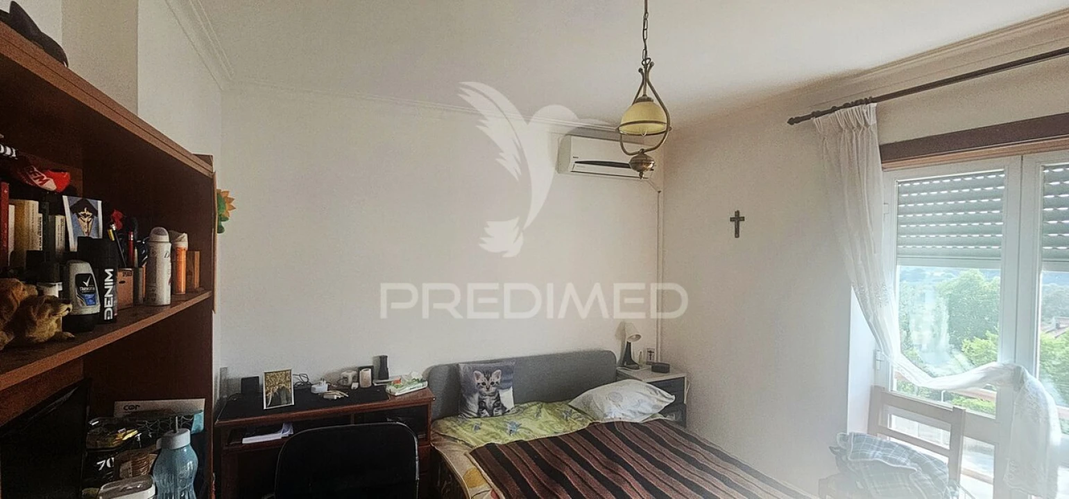 Apartamento T3 para Venda em Sé e São Lourenço Foto 8