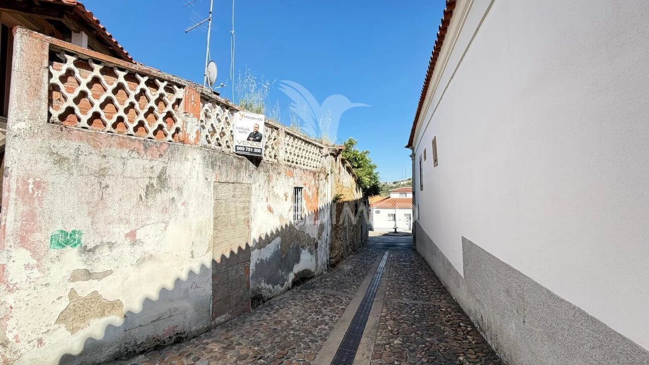Moradia T3 para Venda em Mirandela Foto 3
