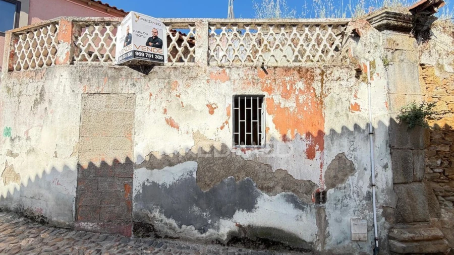 Moradia T3 para Venda em Mirandela