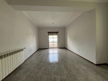 Apartamento T4 para Venda em Guarda