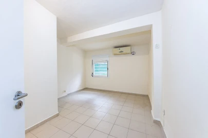 Moradia T4 para Venda em Albufeira e Olhos de Água
