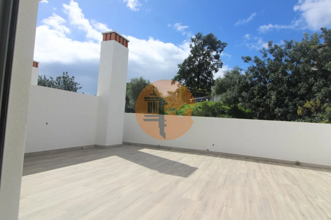 Moradia T3 para Venda em Tavira (Santa Maria e Santiago) Foto 2
