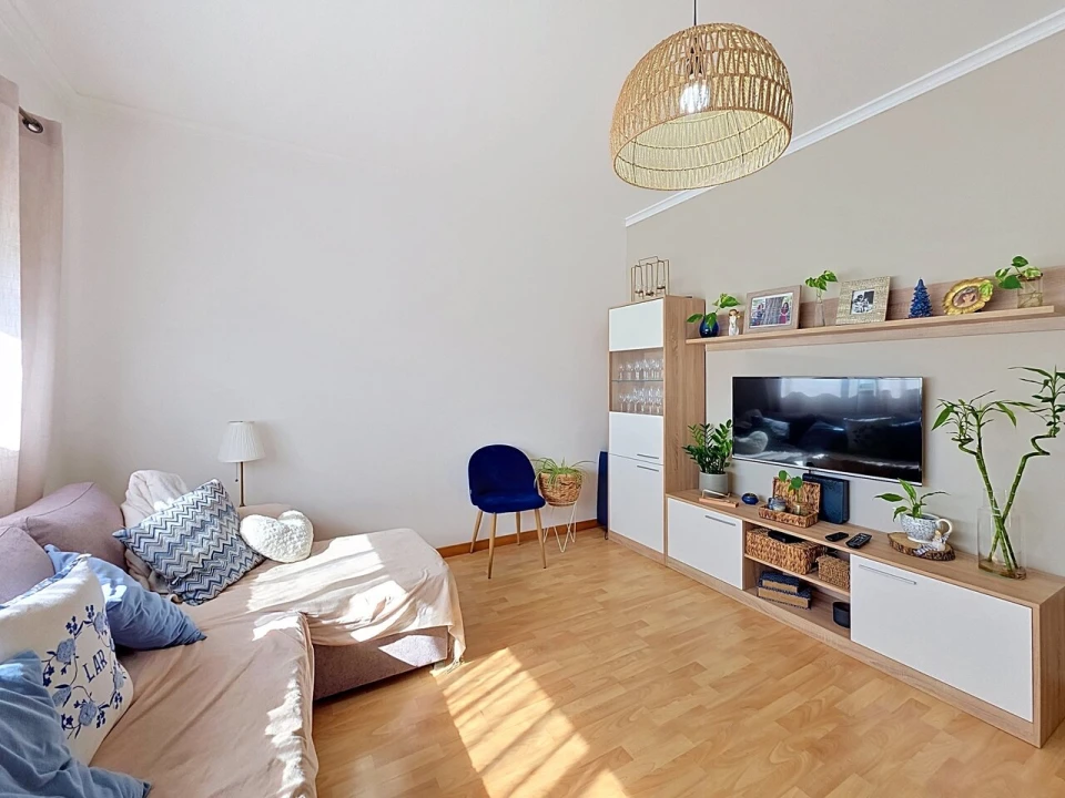 Apartamento T2 para Venda em Portimão Foto 4