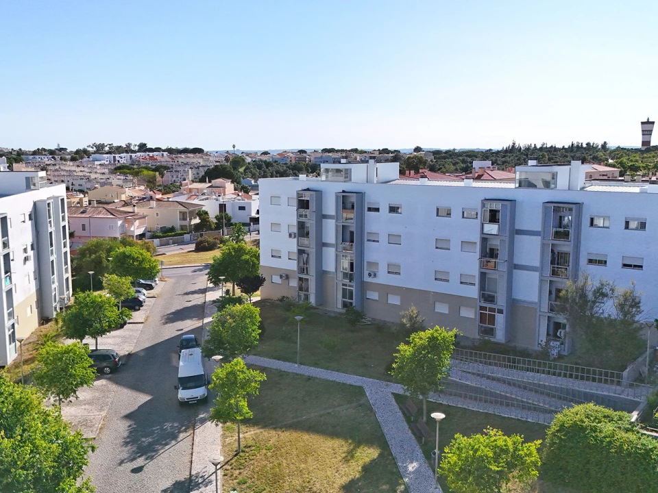 Apartamento T2 para Venda em Portimão Foto 21