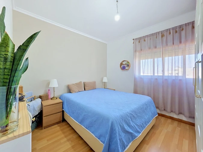 Apartamento T2 para Venda em Portimão Foto 13