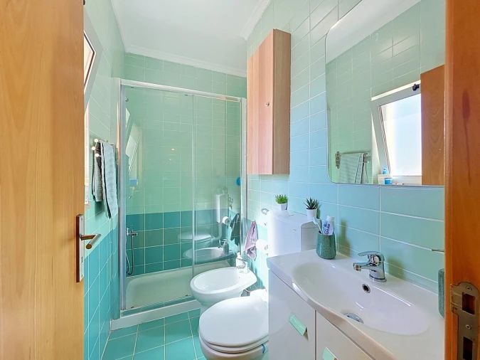 Apartamento T2 para Venda em Portimão Foto 16