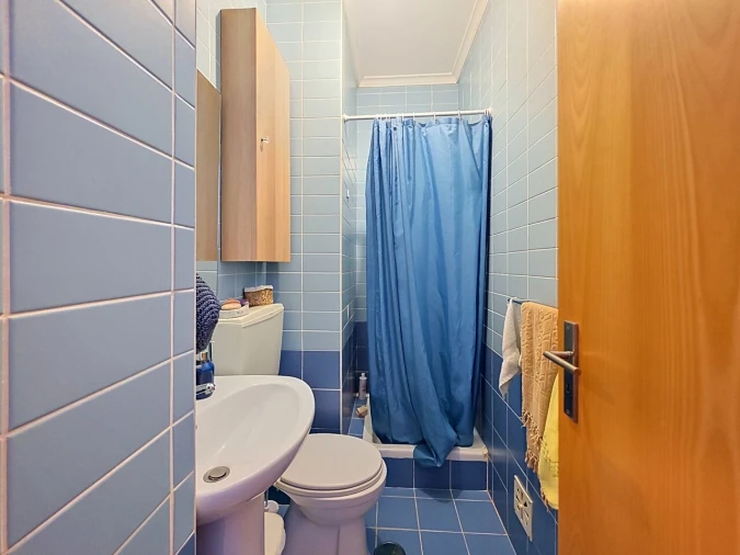 Apartamento T2 para Venda em Portimão Foto 17