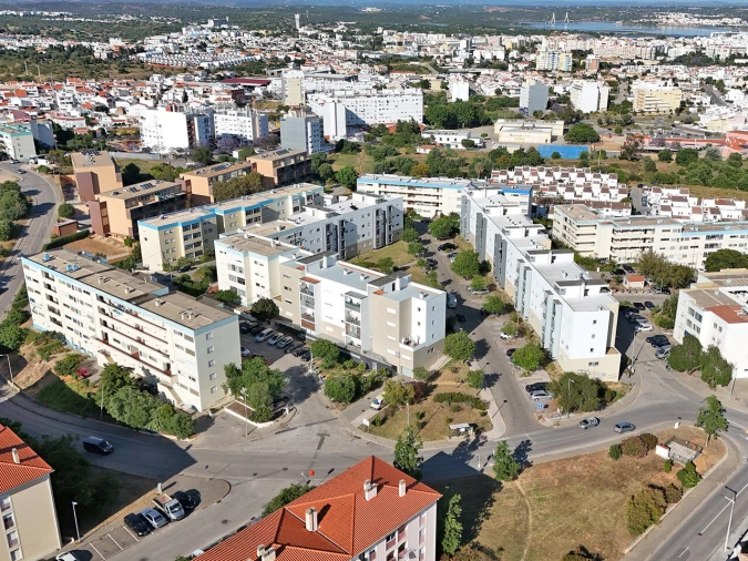 Apartamento T2 para Venda em Portimão Foto 22