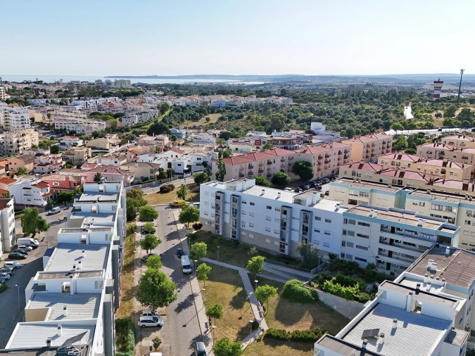 Apartamento T2 para Venda em Portimão Foto 23