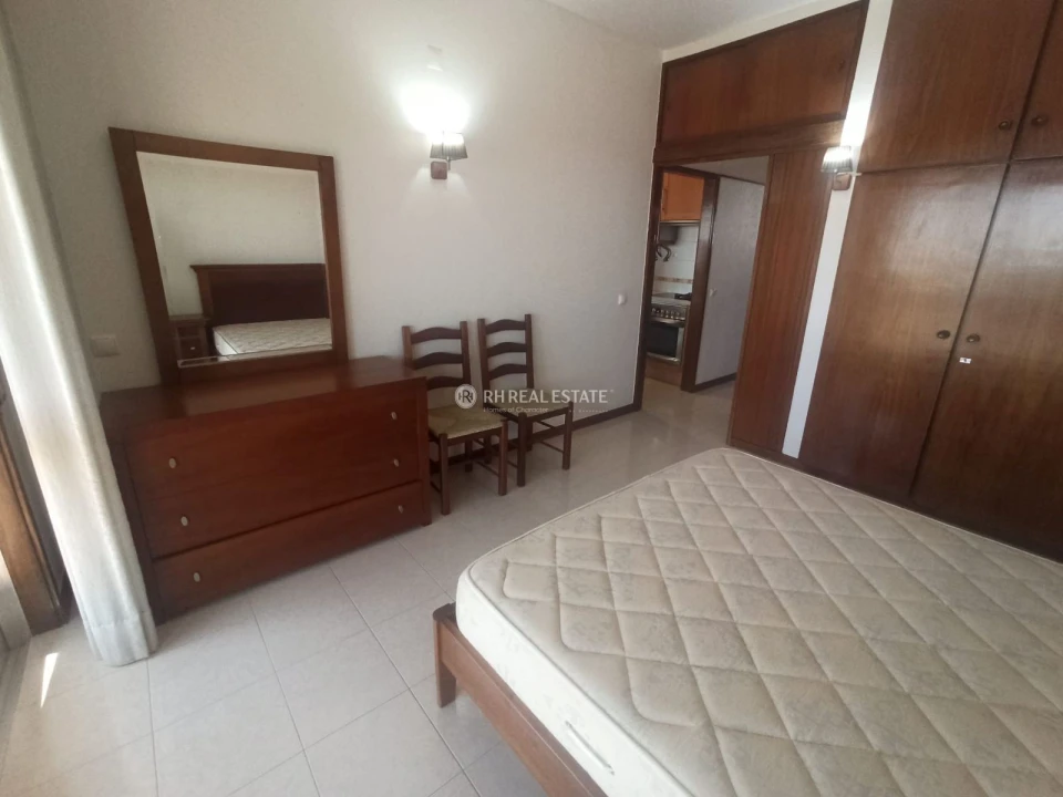 Apartamento T2 para Arrendamento em Buarcos Foto 6