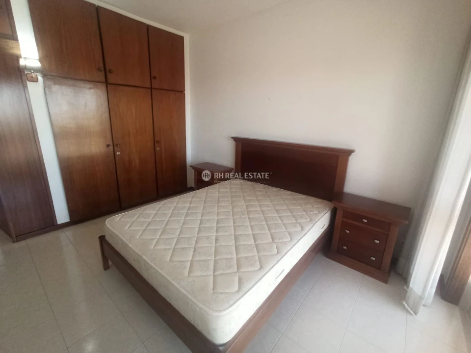Apartamento T2 para Arrendamento em Buarcos Foto 11