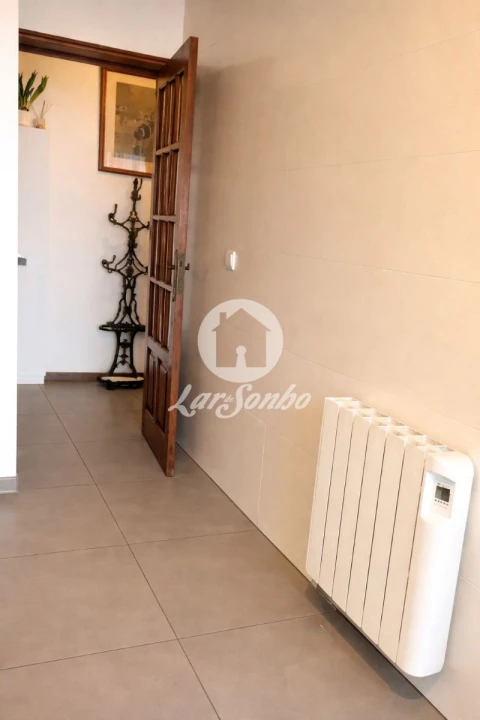 Apartamento T3 para Venda em Póvoa de Varzim, Beiriz e Argivai