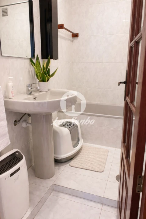 Apartamento T3 para Venda em Póvoa de Varzim, Beiriz e Argivai