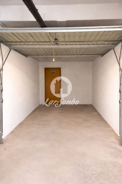 Apartamento T3 para Venda em Póvoa de Varzim, Beiriz e Argivai