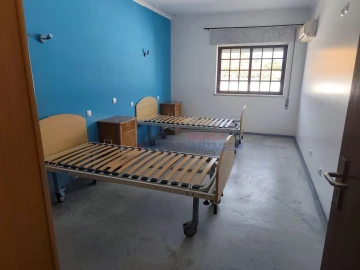 Negócio para Venda em Ereira e Lapa