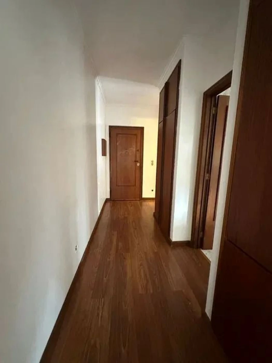 Apartamento T2 para Venda em Oliveira do Douro Foto 2