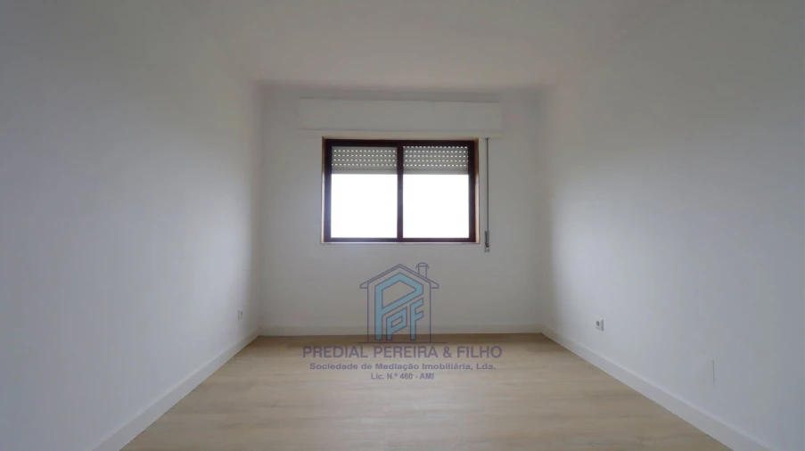 Apartamento T2 para Venda em Rio Tinto Foto 12