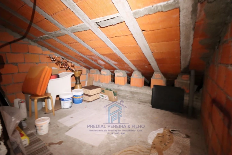 Apartamento T2 para Venda em Rio Tinto Foto 16