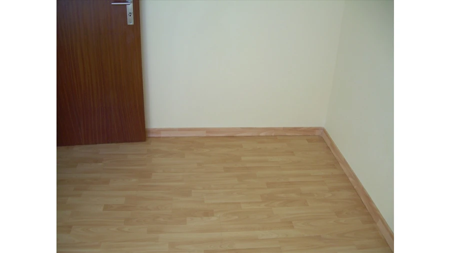 Loja para Arrendamento em Almada, Cova da Piedade, Pragal e Cacilhas Foto 2