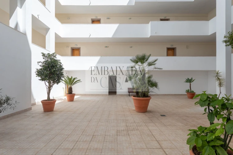 Apartamento T2 para Venda em Cascais e Estoril Foto 26