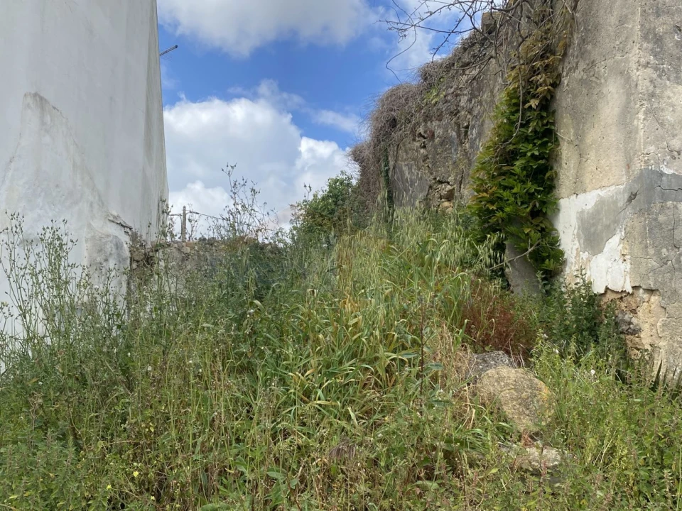 Moradia T4 para Venda em Atouguia da Baleia Foto 12