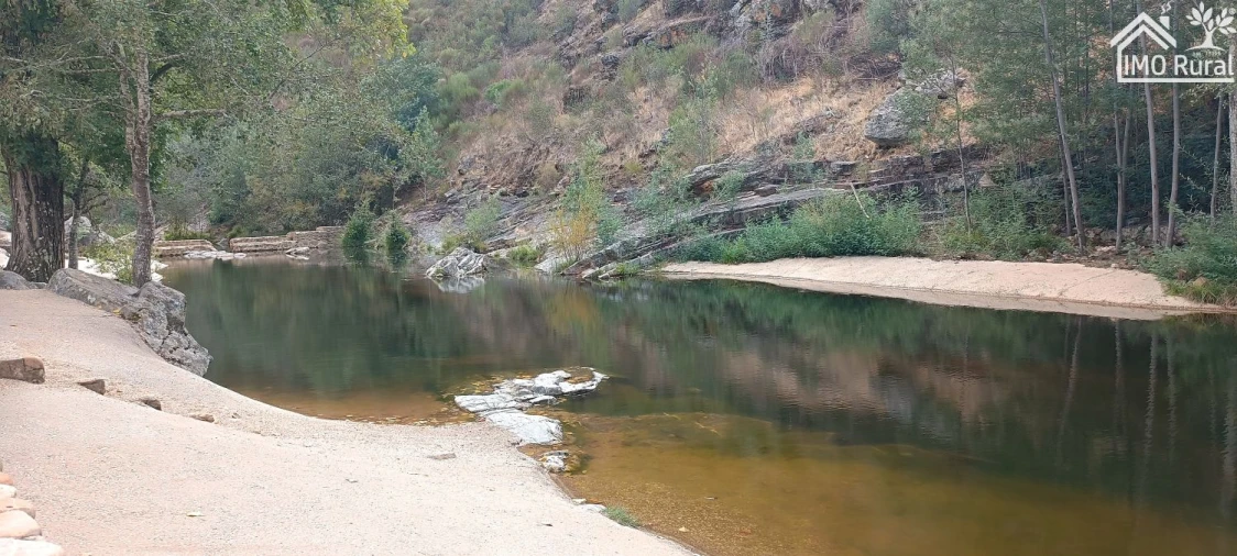 Moradia T3 para Venda em Vila de Rei Foto 33