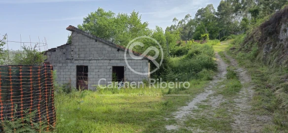 Moradia T3 para Venda em Rossas