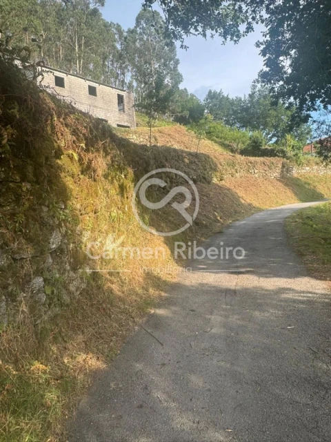 Moradia T3 para Venda em Rossas