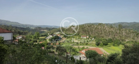 Moradia T3 para Venda em Rossas
