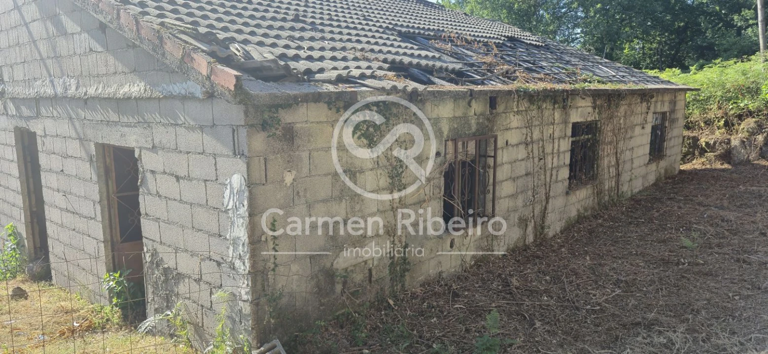Moradia T3 para Venda em Rossas Foto 7