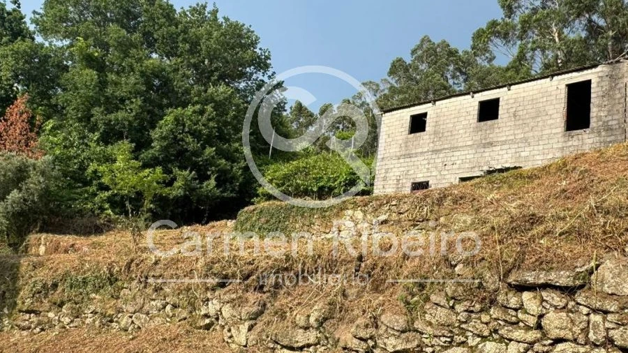 Moradia T3 para Venda em Rossas