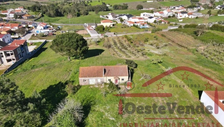 Moradia T2 para Venda em Lamas e Cercal Foto 8