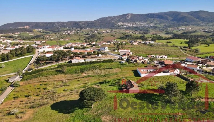 Moradia T2 para Venda em Lamas e Cercal Foto 10
