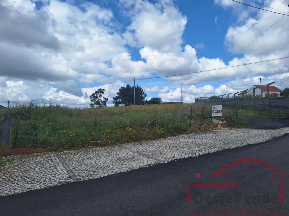 Moradia T2 para Venda em Lamas e Cercal Foto 19