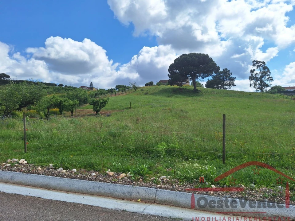 Moradia T2 para Venda em Lamas e Cercal Foto 20