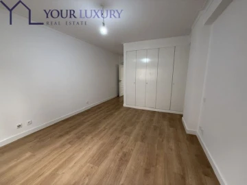 Apartamento T3 para Venda em São Domingos de Benfica