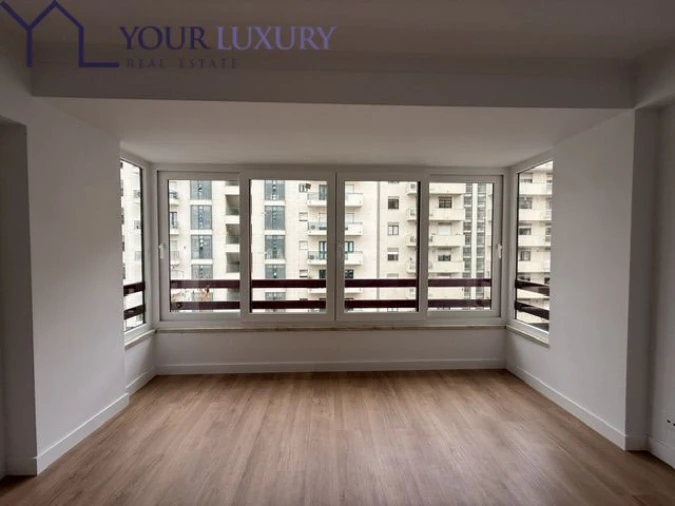 Apartamento T3 para Venda em São Domingos de Benfica Foto 10